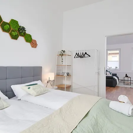 Homeme Netflix, Parkplatz, Kueche, Zentral Lejlighedshotel Bad Oeynhausen
