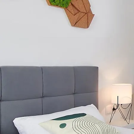 Aparthotel Homeme Netflix, Parkplatz, Kueche, Zentral 3*