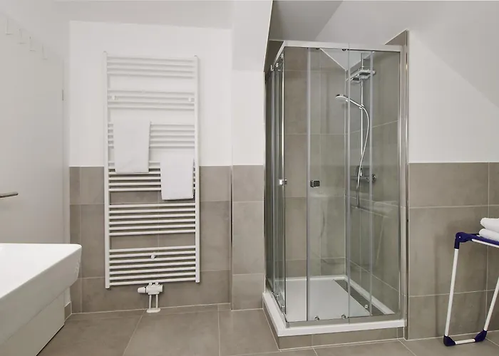 Homeme Netflix, Parkplatz, Kueche, Zentral Lejlighedshotel Bad Oeynhausen