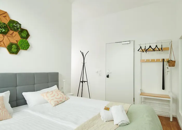 Homeme Netflix, Parkplatz, Kueche, Zentral Lejlighedshotel Bad Oeynhausen